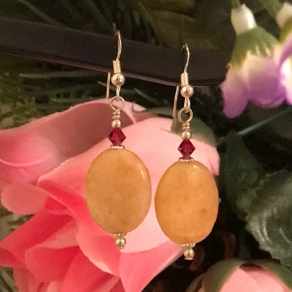 🔥ON SALE🔥3/$25🔥 💖 LA Design💖Handmade Earrings